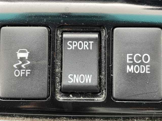 トヨタ マークＸ 250G 岐阜県 2013(平25)年 9.6万km ホワイトパールクリスタルシャイン モデリスタエアロ(フロント/サイド/リアアンダー)/＝＝＝＝＝/純正メーカーHDDナビ/・CD/DVD/MSV/USB/AUX/フルセグTV/モデリスタエアロ　純正メーカーナビ　バックカメラ　　フルセグＴＶ　スマートキー　　プッシュスタート　パワーシート　　キセノンヘッドライト　オートライト　　フォグランプ　　ビルトインＥＴＣ　社外１８ＡＷ