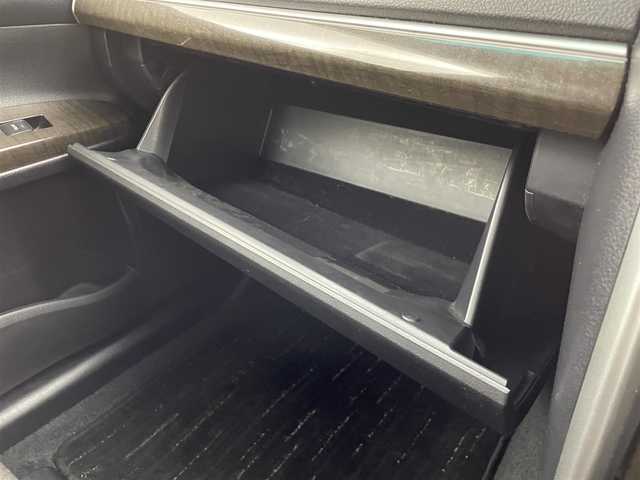 トヨタ マークＸ 250G 岐阜県 2013(平25)年 9.6万km ホワイトパールクリスタルシャイン モデリスタエアロ(フロント/サイド/リアアンダー)/＝＝＝＝＝/純正メーカーHDDナビ/・CD/DVD/MSV/USB/AUX/フルセグTV/モデリスタエアロ　純正メーカーナビ　バックカメラ　　フルセグＴＶ　スマートキー　　プッシュスタート　パワーシート　　キセノンヘッドライト　オートライト　　フォグランプ　　ビルトインＥＴＣ　社外１８ＡＷ