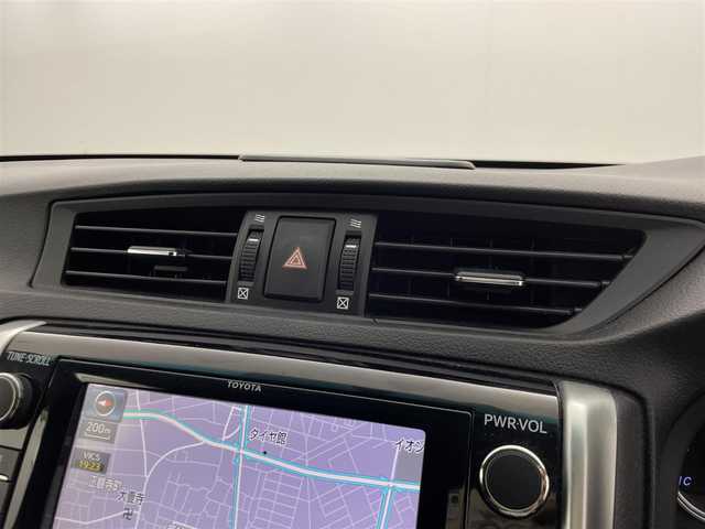 トヨタ マークＸ 250G 岐阜県 2013(平25)年 9.6万km ホワイトパールクリスタルシャイン モデリスタエアロ(フロント/サイド/リアアンダー)/＝＝＝＝＝/純正メーカーHDDナビ/・CD/DVD/MSV/USB/AUX/フルセグTV/モデリスタエアロ　純正メーカーナビ　バックカメラ　　フルセグＴＶ　スマートキー　　プッシュスタート　パワーシート　　キセノンヘッドライト　オートライト　　フォグランプ　　ビルトインＥＴＣ　社外１８ＡＷ