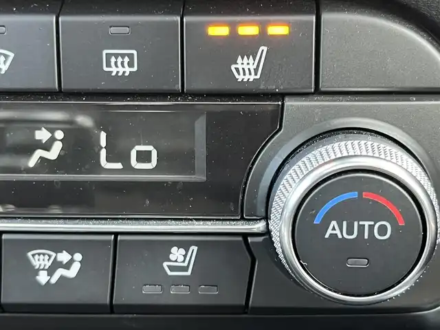 マツダ ＣＸ－５ XD エクスクルーシブモード 奈良県 2019(平31)年 3.2万km スノーフレイクホワイトパールマイカ 純正ナビ/（フルセグ/BT/CD/DVD)/BOSEプレミアムサウンドシステム/サンルーフ/レーダークルーズコントロール/全方位モニター/ブラインドスポットモニター/前後コーナーセンサー/衝突軽減システム/レーンキープアシスト/電動リアゲート/ブラウンレザーシート/前席パワーシート/運転席メモリーシート/前席シートヒーター、エアーシート/ハンドルヒーター/ETC/ドライブレコーダー（KENWOOD/DRV-340）/純正19インチAW/保証書/取り扱い説明書/スペアキーX1