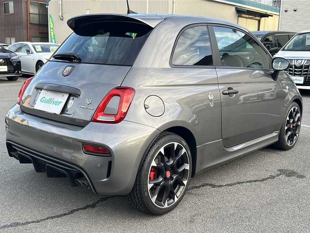 アバルト ５９５ コンペティツィオーネ 京都府 2019(令1)年 2万km グレー 純正ディスプレイオーディオ　/Bluetooth/USB/サイドエアロ　/レッドキャリパー　/後方コーナーセンサー　/社外ダウンサスペンション　/パドルシフト　/前後純正ドライブレコーダー/純正ＡＷ１７インチ/キセノンヘッドライト　/フロントフォグランプ/Wサイドエアバッグ/カーテンエアバッグ