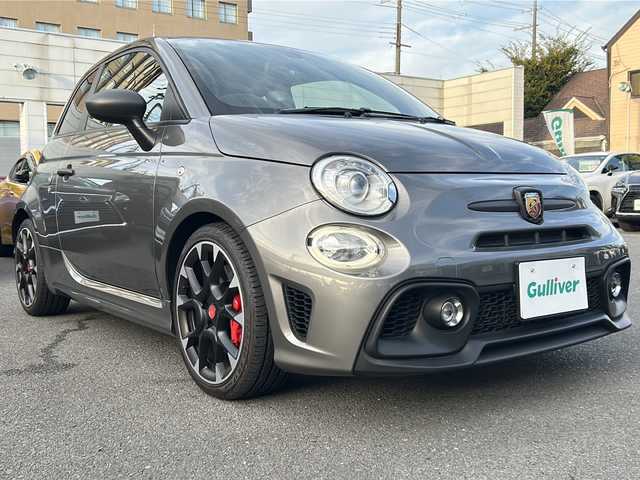 アバルト ５９５ コンペティツィオーネ 京都府 2019(令1)年 2万km グレー 純正ディスプレイオーディオ　/Bluetooth/USB/サイドエアロ　/レッドキャリパー　/後方コーナーセンサー　/社外ダウンサスペンション　/パドルシフト　/前後純正ドライブレコーダー/純正ＡＷ１７インチ/キセノンヘッドライト　/フロントフォグランプ/Wサイドエアバッグ/カーテンエアバッグ