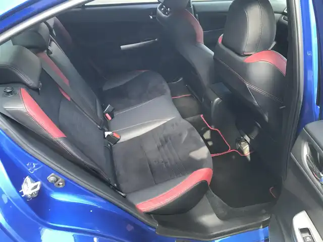 スバル ＷＲＸ ＳＴＩ STI タイプS 和歌山県 2016(平28)年 2.2万km WRブルーパール 純正DIATONESOUNDナビ（NR-MZ200-FJ)/ BT/CD/DVD/TV/AM/FM/アドバンスドセーフティパッケージ/・リアビークルディテクション/・サイドカメラ/・オートマチックハイビーム/DIATONEスピーカー（フロント・リア）/STIフルエアロパーツ/柿本マフラー/6速MT/バックカメラ/プッシュスタート/純正ETC2.0/運転席パワーシート/オートライト/ダウンヒルアシストコントロール/LEDヘッドライト/純正フロアマット/ドアバイザー/スペアキーX1/取扱説明書/保証書