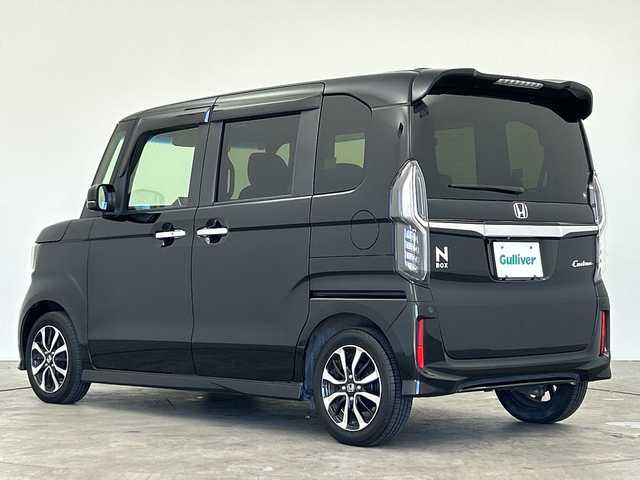 ホンダ Ｎ ＢＯＸ カスタム G L ホンダセンシング 三重県 2017(平29)年 4万km クリスタルブラックパール /禁煙車//社外ナビ//フルセグテレビ//バックカメラ//Bluetooth//アダプティブクルーズコントロール//オートライト//ドアバイザー//両側パワースライドドア//ETC//アイドリングストップ//ウィンカーミラー//純正アルミホイール//プッシュスタート