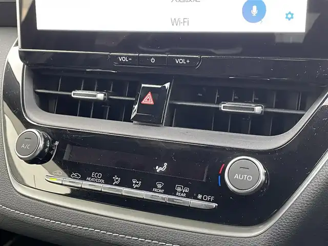 トヨタ カローラツーリング ハイブリッド アクティブスポーツ 道南・函館 2024(令6)年 3.3万km アティチュードブラックマイカ /純正ナビ//フルセグTV//寒冷地仕様//バックカメラ//シートヒーター//クルーズコントロール//コーナーセンサー//レーンキープアシスト//ETC//ブラインドスポットモニター//オートハイビーム//ハンドルウォーマー