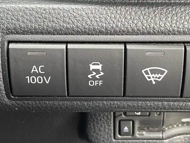 トヨタ カローラツーリング ハイブリッド アクティブスポーツ 道南・函館 2024(令6)年 3.3万km アティチュードブラックマイカ /純正ナビ//フルセグTV//寒冷地仕様//バックカメラ//シートヒーター//クルーズコントロール//コーナーセンサー//レーンキープアシスト//ETC//ブラインドスポットモニター//オートハイビーム//ハンドルウォーマー