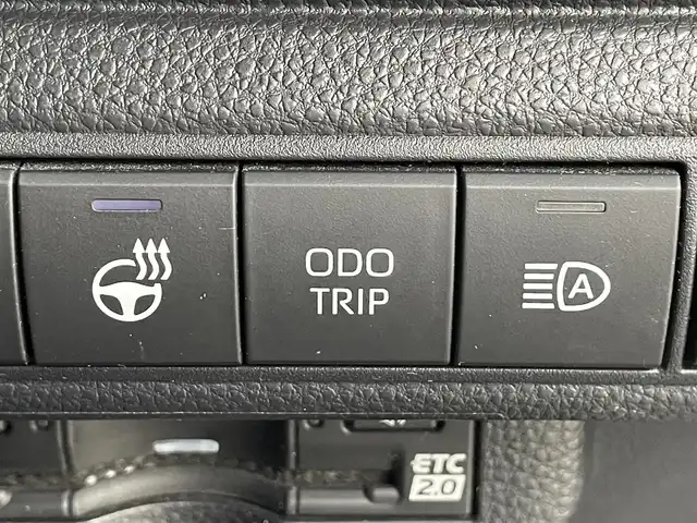 トヨタ カローラツーリング ハイブリッド アクティブスポーツ 道南・函館 2024(令6)年 3.3万km アティチュードブラックマイカ /純正ナビ//フルセグTV//寒冷地仕様//バックカメラ//シートヒーター//クルーズコントロール//コーナーセンサー//レーンキープアシスト//ETC//ブラインドスポットモニター//オートハイビーム//ハンドルウォーマー