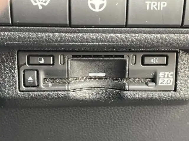 トヨタ カローラツーリング ハイブリッド アクティブスポーツ 道南・函館 2024(令6)年 3.3万km アティチュードブラックマイカ /純正ナビ//フルセグTV//寒冷地仕様//バックカメラ//シートヒーター//クルーズコントロール//コーナーセンサー//レーンキープアシスト//ETC//ブラインドスポットモニター//オートハイビーム//ハンドルウォーマー