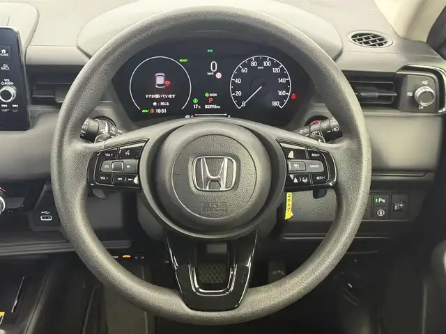 ホンダ ヴェゼル ハイブリッド e:HEV X 愛知県 2022(令4)年 3.4万km プラチナホワイトパール ホンダセンシング/純正ディスプレイナビ/フルセグTV/Bluetooth/AppleCarPlay/AndroidAuto/Qi充電/アダプティブクルーズコントロール/ステアリングリモコン/パドルシフト/ダウンヒルアシストコントロール/ETC2.0/オートライト/フォグランプ/全方位ドライブレコーダー/バックカメラ/モデューロフルエアロ