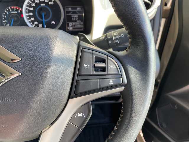 スズキ クロスビー HYBRID MV 愛知県 2021(令3)年 1.3万km キャバンアイボリーパールメタリック 純正ナビ/レーダークルーズコントロール/シートヒーター/バックカメラ/コーナーセンサー/純正アルミホイール/LEDヘッドライト/パドルシフト/オートマチックハイビーム/ドライブレコーダー/衝突軽減システム/CD DVD/Bluetooth/ステアリングスイッチ/スマートキー/プッシュスタート