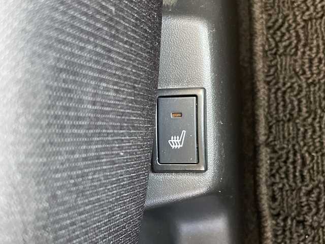 スズキ クロスビー HYBRID MV 愛知県 2021(令3)年 1.3万km キャバンアイボリーパールメタリック 純正ナビ/レーダークルーズコントロール/シートヒーター/バックカメラ/コーナーセンサー/純正アルミホイール/LEDヘッドライト/パドルシフト/オートマチックハイビーム/ドライブレコーダー/衝突軽減システム/CD DVD/Bluetooth/ステアリングスイッチ/スマートキー/プッシュスタート