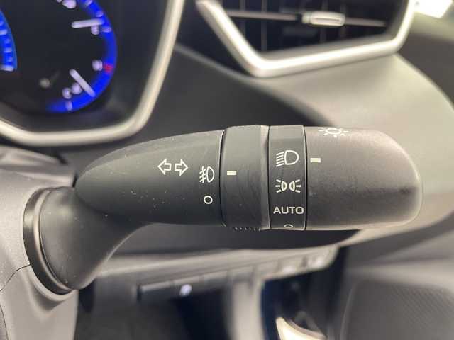 トヨタ カローラ スポーツ ハイブリッドG Z 岐阜県 2018(平30)年 3万km ブラッキッシュアゲハガラスフレーク 純正SDナビ（NSCD-W66)/ワンセグ/BT/AM/FM/DVD/バックカメラ/ビルトインETC/社外ドライブレコーダー/トヨタセーフティセンス/・プリクラッシュセーフティ/・レーントレーシングアシスト/・ダイナミックレーダークルーズコントロール/・オートマチックハイビーム/・ロードサインアシスト/ブラインドスポットモニター/パーキングサポートブレーキ/リヤクロストラフィックアラート/クリアランスソナー/LEDオートライト/フォグランプ/純正フロアマット/サイドバイザー/トノカバー/純正18インチAW/スペアキー