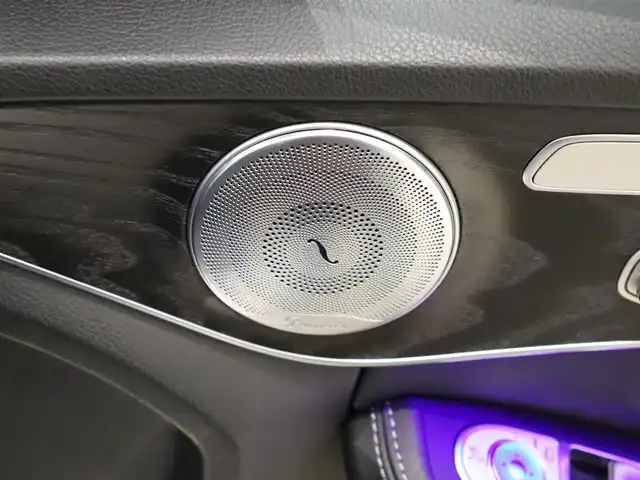 メルセデス・ベンツ Ｃ２２０ｄ ステーションワゴン アバンギャルドAMGライン 静岡県 2018(平30)年 4万km ダイヤモンドホワイト レーダーセーフティパッケージ /ナビ TV AppleCarPlay　/ACC LKA BSM /革シート シートヒーター /パワーバックドア /パーキングサポート /エアサス /LEDヘッドライト /アイドリングSTOP /アンビエントライト /前後センサー