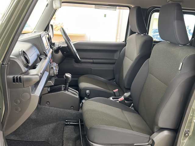 スズキ ジムニー XL 道央・札幌 2019(令1)年 9.4万km ジャングルグリーン ・ワンオーナー/・4WD/・純正ナビ/フルセグTV/DVD/CD/SD/BT/・純正エンジンスターター/・ドライブレコーダー/・衝突被害軽減ブレーキ/・車線逸脱警報/・横滑り防止/・ETC/・前席シートヒーター/・プッシュスタート/・スマートキー/・フロントフォグ/・ドアバイザー/・電格ミラー