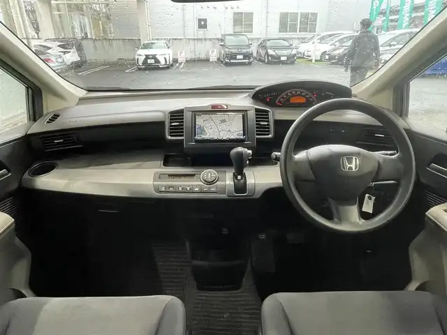 ホンダ フリード Gエアロ ジャストセレクション 宮城県 2009(平21)年 13.6万km ポリッシュドメタルメタリック ワンオーナー/社外ＳＤナビ/（ＦＭ／ＡＭ／ＣＤ／ＤＶＤ／ＨＤＤ）　/フルセグテレビ　/片側パワースライドドア　/リモコンキー　/ＥＴＣ　/オートライト　/電動格納ミラー/サマータイヤ純正AW/（185/65R15）