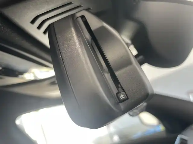 ＢＭＷ ３２０ｉ Mスポーツ 静岡県 2022(令4)年 3.5万km アルピンホワイトⅢ ハイライン・ＰＫＧ　/コンフォート・ＰＫＧ　/ドライビング・アシストＰ　/１４．９インチ純正ナビ　/ＡＣＣ　/ＬＫＡ　/ＢＳＭ　/ＬＣＷ　/ＲＣＴＡ　/パワートランクリッド　/パワーシート/シートヒーター