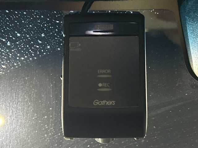 ホンダ Ｎ ＢＯＸ カスタム G L ホンダセンシング 茨城県 2020(令2)年 3.2万km シャイニンググレーM 純正メモリナビ【VXM-204vfi】/(地デジTV・CD・DVD・BT・ラジオ再生)/片側パワースライドドア/レーダークルーズコントロール/レーンアシスト/衝突軽減ブレーキ/コーナーセンサー/シートヒーター/ドライブレコーダー/ビルトインETC/バックカメラ/オートライト/LEDヘッドライト/純正14inアルミホイール/純正フロアマット/スマートキー/スペアキー