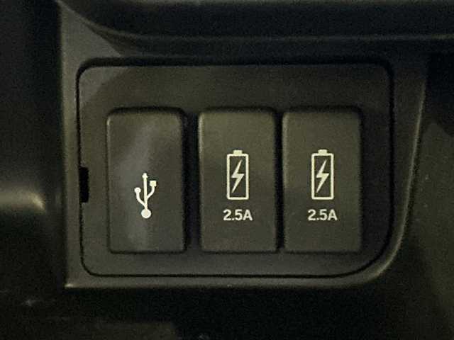 ホンダ Ｎ ＢＯＸ カスタム G L ホンダセンシング 茨城県 2020(令2)年 3.2万km シャイニンググレーM 純正メモリナビ【VXM-204vfi】/(地デジTV・CD・DVD・BT・ラジオ再生)/片側パワースライドドア/レーダークルーズコントロール/レーンアシスト/衝突軽減ブレーキ/コーナーセンサー/シートヒーター/ドライブレコーダー/ビルトインETC/バックカメラ/オートライト/LEDヘッドライト/純正14inアルミホイール/純正フロアマット/スマートキー/スペアキー