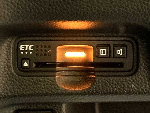 ホンダ Ｎ ＢＯＸ カスタム G L ホンダセンシング 茨城県 2020(令2)年 3.2万km シャイニンググレーM 純正メモリナビ【VXM-204vfi】/(地デジTV・CD・DVD・BT・ラジオ再生)/片側パワースライドドア/レーダークルーズコントロール/レーンアシスト/衝突軽減ブレーキ/コーナーセンサー/シートヒーター/ドライブレコーダー/ビルトインETC/バックカメラ/オートライト/LEDヘッドライト/純正14inアルミホイール/純正フロアマット/スマートキー/スペアキー