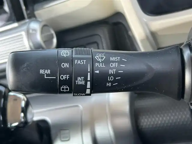 スズキ クロスビー HYBRID MZ 兵庫県 2018(平30)年 6.1万km キャラバンアイボリーパールメタリック/ホワイト 2トーンルーフ 純正SDナビ（カロッツェリアAVIC-RL901ZS）/BTオーディオ/CD/DVD再生機能/USBポート/衝突軽減ブレーキ/フルセグ/フォグランプ/アイドリングストップ/バックカメラ/前方ドライブレコーダー/前席シートヒーター/クルーズコントロール