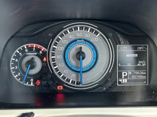 スズキ クロスビー HYBRID MZ 兵庫県 2018(平30)年 6.1万km キャラバンアイボリーパールメタリック/ホワイト 2トーンルーフ 純正SDナビ（カロッツェリアAVIC-RL901ZS）/BTオーディオ/CD/DVD再生機能/USBポート/衝突軽減ブレーキ/フルセグ/フォグランプ/アイドリングストップ/バックカメラ/前方ドライブレコーダー/前席シートヒーター/クルーズコントロール