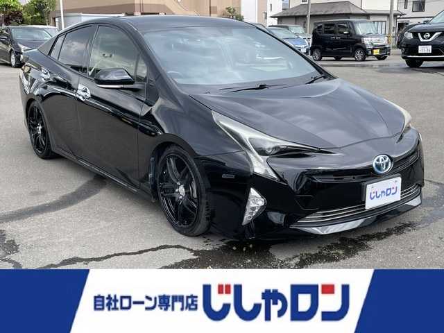 トヨタ プリウス S 宮城県 2016(平28)年 11.7万km アティチュードブラックマイカ (株)IDOMが運営する【じしゃロン仙台店】の自社ローン専用車両になりますこちらは現金またはオートローンご利用時の価格です。自社ローンご希望の方は別途その旨お申付け下さい/*ディーラーOPナビ　NSZT-W66T/*フルセグ/＊ブルートゥース/＊ETC/＊Bカメラ/＊キセノンライト/＊ブラックテール/＊車高調/＊社外18ホイール