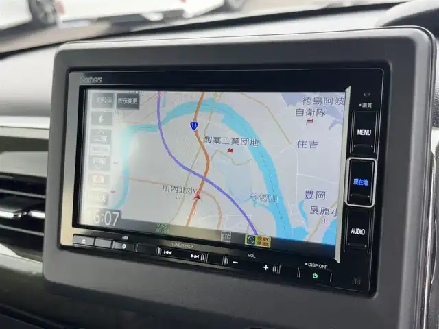 ホンダ Ｎ ＢＯＸ カスタム G L ターボ ホンダセンシング 徳島県 2020(令2)年 1.2万km プレミアムベルベットパープル・パール 純正ギャザーズナビ VXM-204VFi/(AM.FM.CD.DVD.BT.フルセグ.SD)/純正前後ドライブレコーダー/ホンダセンシング/・アダプティブ・クルーズ・コントロール（ACC）/・車線維持支援システム（LKAS）/・衝突軽減ブレーキ（CMBS）/・誤発進抑制機能（前進）/・歩行者事故低減ステアリング/・路外逸脱抑制機能/・先行車発進お知らせ機能/・標識認識機能/・オートハイビーム/・誤発進抑制機能（後進）/両側パワースライドドア/バックカメラ/黒革ハーフレザーシート/パドルシフト/ＬＥＤヘッドライト/ビルトインＥＴＣ/純正アルミホイール/ＵＳＢ充電２口