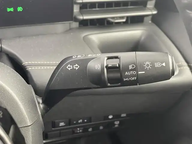 日産 セレナ e－パワー ハイウェイスター V 埼玉県 2024(令6)年 0.5万km プリズムホワイト ディスプレイオーディオ/(Bluetooth/HDMI/VTR/android auto/Apple CarPlay/AM/FM)/全方位カメラ/ETC2.0/デジタルインナーミラー/プロパイロット/先行車発進お知らせ/ブラインドスポットモニター/標識認識機能/ドライブモードセレクト/電子パーキングシステム/オートブレーキホールド/プッシュスタート/ステアリングリモコン/ロールサンシェード/両側パワースライドドア/社外フロアマット/純正ドアバイザー/純正16インチアルミホイール