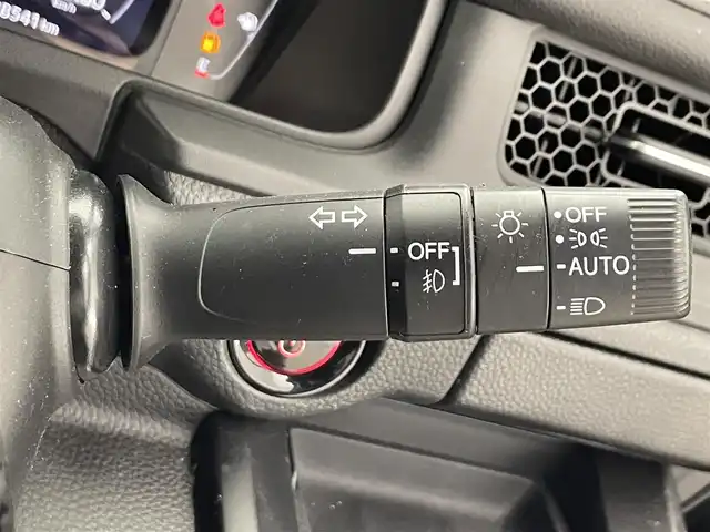 ホンダ ステップワゴン スパーダ eHEV 滋賀県 2022(令4)年 3.9万km モーニングミストブルーM 禁煙車/純正11.4型ナビ/【CD/DVD/Bluetooth/フルセグTV//AppleCarPlay/AndroidAuto】/純正フリップダウンモニター/マルチビューカメラ/ETC2.0/前後ドライブレコーダー/両側パワースライドドア/ホンダセンシング/●衝突軽減ブレーキ/●誤発進抑制機能/●後方誤発進抑制機能/●近距離衝突軽減ブレーキ/●歩行者事故低減ステアリング/●路外逸脱抑制機能/●渋滞追従機能付アダプティブクルーズコントロール/●車線維持支援システム/●トラフィックジャムアシスト/●先行車発進お知らせ機能/●標識認識機能/●オートハイビーム/●アダプティブドライビングビーム/●ブラインドスポットインフォメーション/シートヒーター/パワーテールゲート/減速セレクター/オートホールド/電動パーキングブレーキ/スマートキー