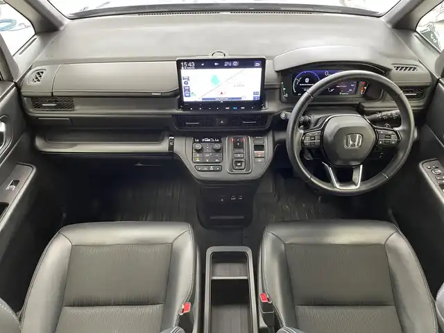 ホンダ ステップワゴン スパーダ eHEV 滋賀県 2022(令4)年 3.9万km モーニングミストブルーM 禁煙車/純正11.4型ナビ/【CD/DVD/Bluetooth/フルセグTV//AppleCarPlay/AndroidAuto】/純正フリップダウンモニター/マルチビューカメラ/ETC2.0/前後ドライブレコーダー/両側パワースライドドア/ホンダセンシング/●衝突軽減ブレーキ/●誤発進抑制機能/●後方誤発進抑制機能/●近距離衝突軽減ブレーキ/●歩行者事故低減ステアリング/●路外逸脱抑制機能/●渋滞追従機能付アダプティブクルーズコントロール/●車線維持支援システム/●トラフィックジャムアシスト/●先行車発進お知らせ機能/●標識認識機能/●オートハイビーム/●アダプティブドライビングビーム/●ブラインドスポットインフォメーション/シートヒーター/パワーテールゲート/減速セレクター/オートホールド/電動パーキングブレーキ/スマートキー
