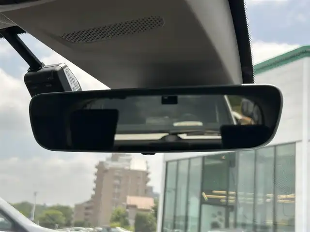 ホンダ ＺＲ－Ｖ ハイブリッド e:HEV Z 東京都 2024(令6)年 1.5万km プラチナホワイトパール 純正メーカーナビ/全方位モニター/ビルトインETC2.0/ドライブレコーダー/コーナーセンサー/BOSEスピーカー/パドルシフト/パワーバックドア/パワーシート/シートヒーター/ステアリングヒーター/ホンダセンシング/・衝突軽減ブレーキ/・誤発進抑制機能/・路外逸脱抑制機能/・車線維持支援システム/・アダプティブクルーズコントロール/・ブラインドスポットインフォメーション