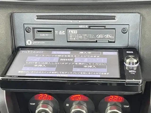 トヨタ ８６ GR 千葉県 2018(平30)年 1.9万km クリスタルホワイトパール 社外7インチメモリーナビ/・Bluetooth接続/・フルセグTV/・バックカメラ/GR専用装備/・6速マニュアル設定のみ/・F/S/Rスポイラー/・Rays製17インチAW/・ザックス製ショック/・RECARO製バケットシート/・センターマフラー/スマートキー/LEDヘッドライト