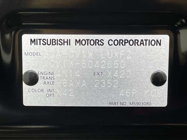 三菱 デリカＤ：５ ブラックエディション 岐阜県 2025(令7)年 0.1千km アメジストブラック ブラックエディション　/4WD　/アルパインD:5専用11型ナビゲーション（EX11NX）/アルパイン12.8型後席用モニター/オリジナルナビ取付パッケージ＋リアモニター取付パッケージ/電動ステップ/マルチアラウンドモニター/AC100V/両側パワースライドドア/シートヒーター（運転席・助手席）/ステアリングヒーター/パワーバックドア/パワーシート/マルチLEDヘッドライト/LEDフォグランプ/アクティブスタビリティコントロール/e-Assist/衝突軽減ブレーキシステム/車線逸脱警報（LDW）/後側方車両検知警報（BSW）/リア・クロス・トラフィック・アラート（RCTA）/レーダークルーズコントロール/オートマチックハイビーム/ヒルスタートアシスト