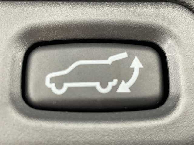 三菱 デリカＤ：５ ブラックエディション 岐阜県 2025(令7)年 0.1千km アメジストブラック ブラックエディション　/4WD　/アルパインD:5専用11型ナビゲーション（EX11NX）/アルパイン12.8型後席用モニター/オリジナルナビ取付パッケージ＋リアモニター取付パッケージ/電動ステップ/マルチアラウンドモニター/AC100V/両側パワースライドドア/シートヒーター（運転席・助手席）/ステアリングヒーター/パワーバックドア/パワーシート/マルチLEDヘッドライト/LEDフォグランプ/アクティブスタビリティコントロール/e-Assist/衝突軽減ブレーキシステム/車線逸脱警報（LDW）/後側方車両検知警報（BSW）/リア・クロス・トラフィック・アラート（RCTA）/レーダークルーズコントロール/オートマチックハイビーム/ヒルスタートアシスト