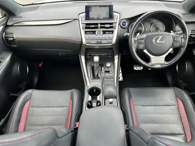 レクサス ＮＸ 300h Fスポーツ 岡山県 2015(平27)年 8.9万km ブラック 登録時走行距離89044km/パノラマルーフ/純正ナビ/フルセグTV(AM.FM.CD.DVD.TV.BT)/バックカメラ/ビルトインETC/シートヒーター/エアシート/ステアリングヒーター/クリアランスソナー/衝突軽減ブレーキ/レーダークルーズコントロール/レーンキープアシスト/オートライト/アイドリングストップ/電動リアゲート/18インチ純正AW/純正フロアマット/本革シート/プッシュスタート
