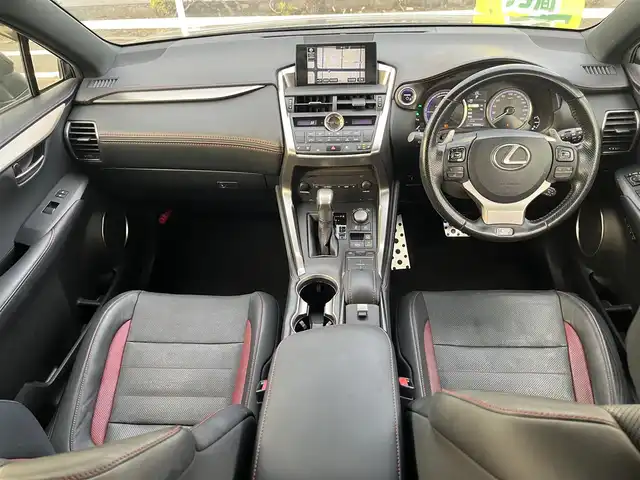 レクサス ＮＸ 300h Fスポーツ 岡山県 2015(平27)年 8.9万km ブラック 登録時走行距離89044km/パノラマルーフ/純正ナビ/フルセグTV(AM.FM.CD.DVD.TV.BT)/バックカメラ/ビルトインETC/シートヒーター/エアシート/ステアリングヒーター/クリアランスソナー/衝突軽減ブレーキ/レーダークルーズコントロール/レーンキープアシスト/オートライト/アイドリングストップ/電動リアゲート/18インチ純正AW/純正フロアマット/本革シート/プッシュスタート