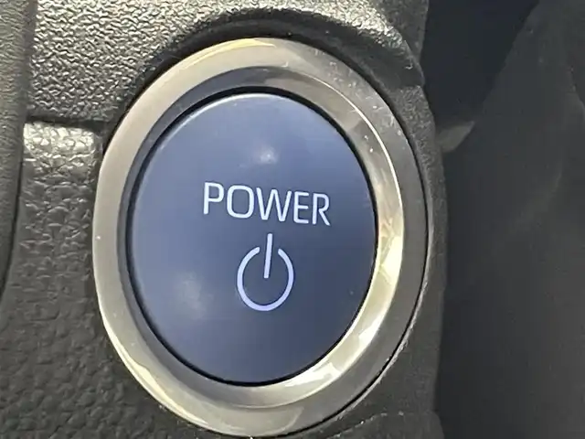 トヨタ シエンタ ハイブリッド Z 滋賀県 2022(令4)年 3.5万km ホワイトパールクリスタルシャイン 純正10.5インチナビ/【Bluetooth/CD/DVD/フルセグTV/USB/Miracast】/トヨタセーフティセンス/・プリクラッシュセーフティ/・レーントレーシングアシスト/・レーダークルーズコントロール/・オートマチックハイビーム/バックカメラ/ビルトインETC/両側パワースライドドア/クリアランスソナー/ブラインドスポットモニター/AC100V電源/LEDヘッドライト/ドアバイザー/プッシュスタート/スマートキー