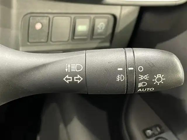 日産 セレナ ハイウェイスター Vセレクション 愛知県 2018(平30)年 8.4万km マルーンレッド 純正9インチナビ/プロパイロット/衝突軽減ブレーキ/両側電動スライドドア/アラウンドビューモニター/ビルトインETC/シートヒーター/LEDヘッドライト/ドライブレコーダー/デジタルインナーミラー/フルセグTV/Bluetooth/コーナーセンサー/レーンキープアシスト/パーキングアシスト/プッシュスタート/スマートキー/スペアキー/CD/DVD再生/アイドリングストップ/ミュージックサーバー/純正フロアマット/純正アルミホイール/オートライト/禁煙車/デュアルバックドア/ウィンカーミラー/電動格納ミラー/横滑り防止装置/電動パーキングブレーキ/オートブレーキホールド/ステアリングリモコン/Wエアコン