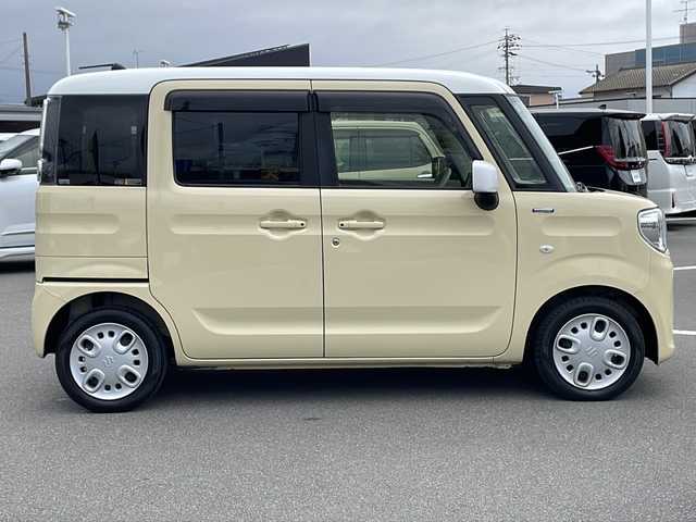 スズキ スペーシア HYBRID X 長野県 2022(令4)年 4万km シフォンアイボリーメタリック セーフティサポート/・デュアルセンサーブレーキサポート/・車線逸脱警報機能/・誤発進抑制機能/・後方誤発進抑制機能/・ふらつき警報機能/・先行車発進お知らせ機能/・後退時ブレーキサポート/・リアパーキングセンサー/ワンオーナー/社外7インチディスプレイオーディオ/（BT/FM/AM）/ETC/両側パワースライドドア/運転席シートヒーター/ドライブレコーダー/オートライト/スマートキー/Pスタート/アイドリングストップ/スリムサーキュレーター/電動格納ミラー/純正フロアマット/ドアバイザー