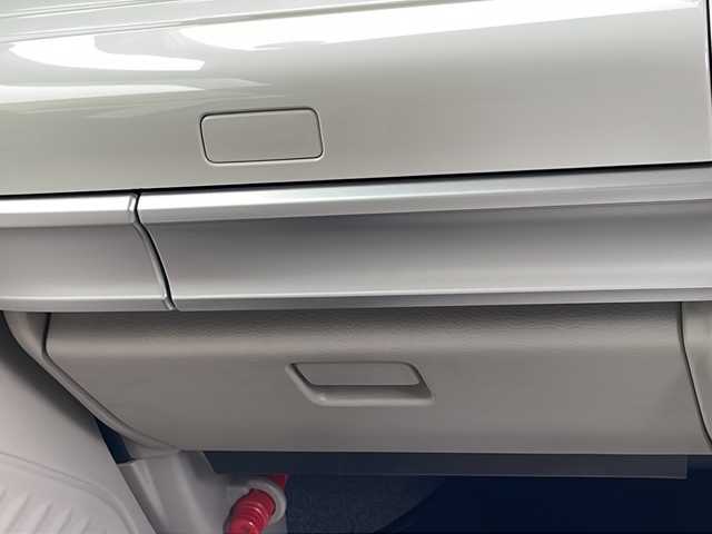 スズキ スペーシア HYBRID X 長野県 2022(令4)年 4万km シフォンアイボリーメタリック セーフティサポート/・デュアルセンサーブレーキサポート/・車線逸脱警報機能/・誤発進抑制機能/・後方誤発進抑制機能/・ふらつき警報機能/・先行車発進お知らせ機能/・後退時ブレーキサポート/・リアパーキングセンサー/ワンオーナー/社外7インチディスプレイオーディオ/（Bluetooth/FM/AM）/ETC/両側パワースライドドア/運転席シートヒーター/ドライブレコーダー/オートライト/スマートキー/Pスタート/アイドリングストップ/スリムサーキュレーター/電動格納ミラー/純正フロアマット/ドアバイザー