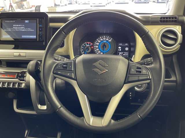 スズキ クロスビー HYBRID MZ 岐阜県 2020(令2)年 4.9万km キャラバンアイボリーパールメタリック/ブラック 2トーンルーフ スズキセーフティサポート/・衝突軽減ブレーキ/・後退時ブレーキサポート/・誤発進抑制機能/・車線逸脱警報機能/・ふらつき警報機能/・クルーズコントロール/・車線維持支援機能/・先行車発進おしらせ/社外ナビ/・フルセグ/BT/CD/DVD/ETC/シートヒーター/革巻きステアリング/パドルシフト/フロアマット