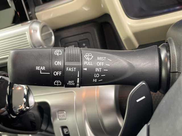 スズキ クロスビー HYBRID MZ 岐阜県 2020(令2)年 4.9万km キャラバンアイボリーパールメタリック/ブラック 2トーンルーフ スズキセーフティサポート/・衝突軽減ブレーキ/・後退時ブレーキサポート/・誤発進抑制機能/・車線逸脱警報機能/・ふらつき警報機能/・クルーズコントロール/・車線維持支援機能/・先行車発進おしらせ/社外ナビ/・フルセグ/BT/CD/DVD/ETC/シートヒーター/革巻きステアリング/パドルシフト/フロアマット