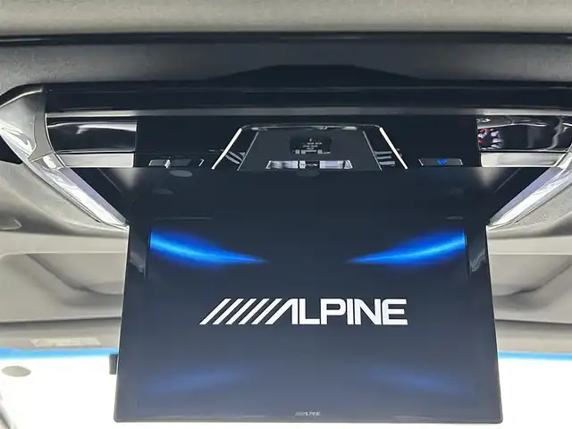 トヨタ アルファード S Cパッケージ 熊本県 2018(平30)年 6.7万km ホワイトパールクリスタルシャイン ワンオーナー/禁煙車/サンルーフ　/アルパインフリップダウンモニター　/アルパインナビ（ＣＤ・ＤＶＤ・フルセグ・ＢＴ・ＳＤ・USB）/バックカメラ　/社外前方ドライブレコーダー/ビルトインETC　/両側パワースライドドア　/パワーバックドア　/レーダークルーズコントロール/前席シートヒーター/前席エアーシート/前席・2列目パワーシート/ステアリングヒーター/助手席・2列目オットマン/衝突軽減ブレーキ/レーンキープアシスト/横滑り防止/前後クリアランスソナー/純正フロアマット/純正１８インチAW/オートライト/オートマチックハイビーム/三眼LEDヘッドライト/フォグランプ/スマートキー/プッシュスタート/スペアキー1本/取扱説明書