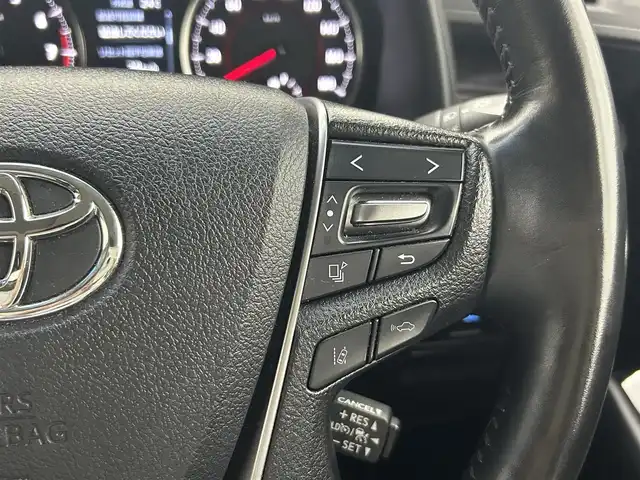 トヨタ アルファード S Cパッケージ 熊本県 2018(平30)年 6.7万km ホワイトパールクリスタルシャイン ワンオーナー/禁煙車/サンルーフ　/アルパインフリップダウンモニター　/アルパインナビ（ＣＤ・ＤＶＤ・フルセグ・ＢＴ・ＳＤ・USB）/バックカメラ　/社外前方ドライブレコーダー/ビルトインETC　/両側パワースライドドア　/パワーバックドア　/レーダークルーズコントロール/前席シートヒーター/前席エアーシート/前席・2列目パワーシート/ステアリングヒーター/助手席・2列目オットマン/衝突軽減ブレーキ/レーンキープアシスト/横滑り防止/前後クリアランスソナー/純正フロアマット/純正１８インチAW/オートライト/オートマチックハイビーム/三眼LEDヘッドライト/フォグランプ/スマートキー/プッシュスタート/スペアキー1本/取扱説明書