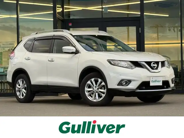 日産 エクストレイル 20X エマージェンシーブレーキ 東京都 2016(平28)年 5.6万km ブリリアントホワイトパール 純正ナビ /・AM/FM/CD/DVD/・フルセグTV/Bluetooth /衝突被害軽減ブレーキ /バックカメラ /カプロンシート /D/Nシートヒーター /ETC /前方ドライブレコーダー /コーナーセンサー/LEDヘッドライト/フォグランプ/ルーフレール/プッシュスタート/スマートキー/スペアキー有/保証書/取扱説明書