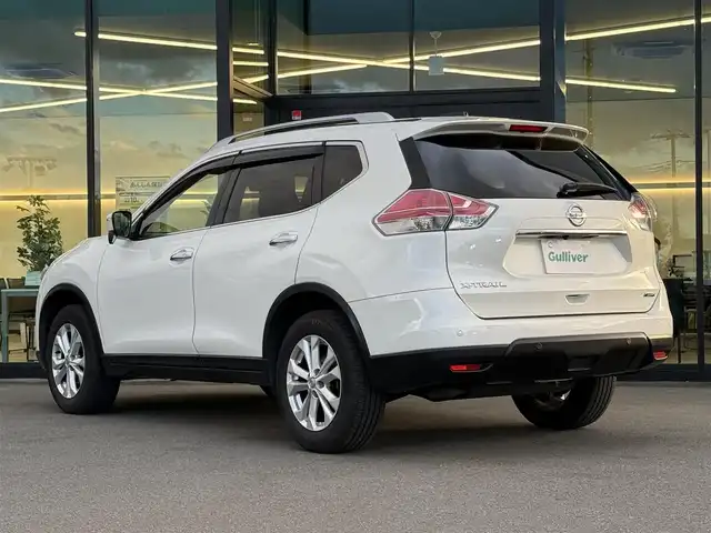 日産 エクストレイル 20X エマージェンシーブレーキ 東京都 2016(平28)年 5.6万km ブリリアントホワイトパール 純正ナビ /・AM/FM/CD/DVD/・フルセグTV/Bluetooth /衝突被害軽減ブレーキ /バックカメラ /カプロンシート /D/Nシートヒーター /ETC /前方ドライブレコーダー /コーナーセンサー/LEDヘッドライト/フォグランプ/ルーフレール/プッシュスタート/スマートキー/スペアキー有/保証書/取扱説明書