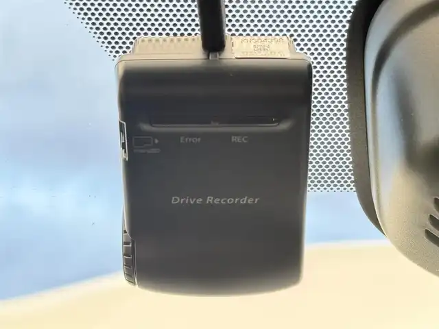 日産 エクストレイル 20X エマージェンシーブレーキ 東京都 2016(平28)年 5.6万km ブリリアントホワイトパール 純正ナビ /・AM/FM/CD/DVD/・フルセグTV/Bluetooth /衝突被害軽減ブレーキ /バックカメラ /カプロンシート /D/Nシートヒーター /ETC /前方ドライブレコーダー /コーナーセンサー/LEDヘッドライト/フォグランプ/ルーフレール/プッシュスタート/スマートキー/スペアキー有/保証書/取扱説明書