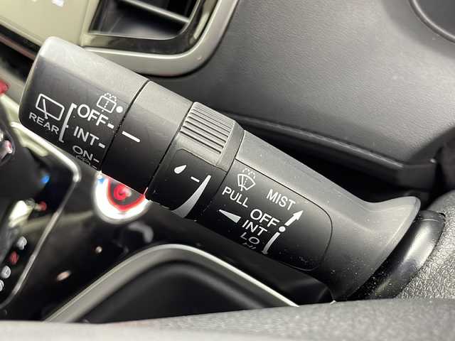 ホンダ オデッセイ ハイブリッド アブソルート・EXホンダセンジング 大阪府 2018(平30)年 5.1万km プレミアムディープロッソパール 純正ホンダインターナビ/・フルセグTV/・Bluetooth/・CD/DVD/・HDMI/純正後席モニター/リアエンターテイメントシステム/ホンダセンシング/ブラインドスポットモニター/全方位カメラ/レーダークルーズコントロール/衝突軽減システム/車線逸脱防止機能/ブレーキホールド/両側パワースライドドア/ハーフレザーシート/前席シートヒーター/後席オットマン/社外18インチアルミホイール