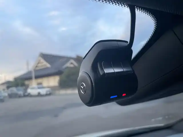 メルセデス・ベンツ Ｂ１８０ 栃木県 2018(平30)年 2.3万km カルサイトホワイト レーダーセーフティパッケージ/キーレスゴー/ナビ/フルセグTV/バックカメラ/ETC/パークトロニック/レーンキープアシスト/ブラインドスポット/ACC/ハーフレザーシート/パワーシート/シートヒーター/ドライブレコーダー/LEDヘッドライト/オートライト