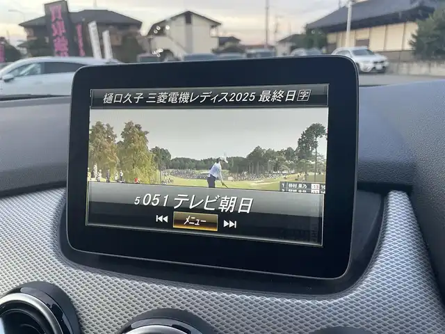 メルセデス・ベンツ Ｂ１８０ 栃木県 2018(平30)年 2.3万km カルサイトホワイト レーダーセーフティパッケージ/キーレスゴー/ナビ/フルセグTV/バックカメラ/ETC/パークトロニック/レーンキープアシスト/ブラインドスポット/ACC/ハーフレザーシート/パワーシート/シートヒーター/ドライブレコーダー/LEDヘッドライト/オートライト